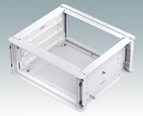 Internes Chassis mit zusätzlichen Führungen für Einschub-Leiterplatten